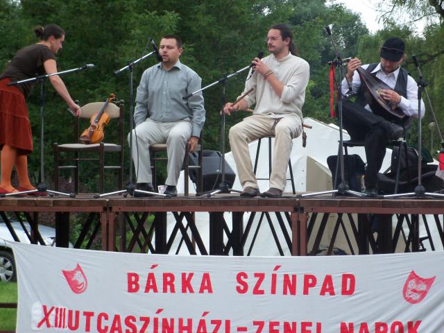 előadás